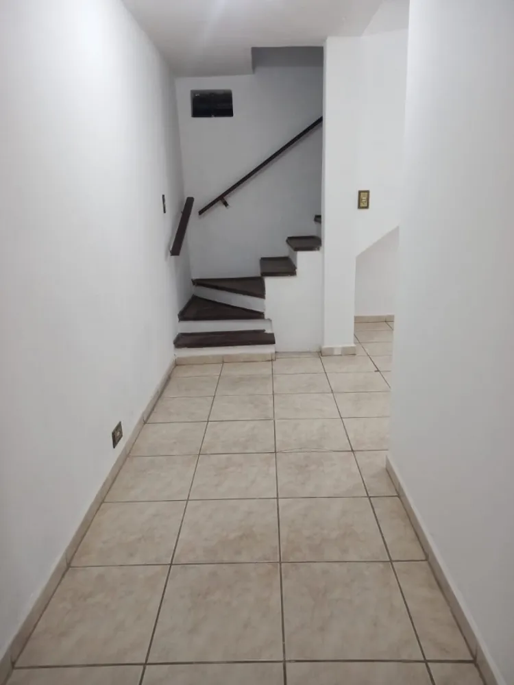 Sobrado, 5 quartos, 190 m² - Foto 1