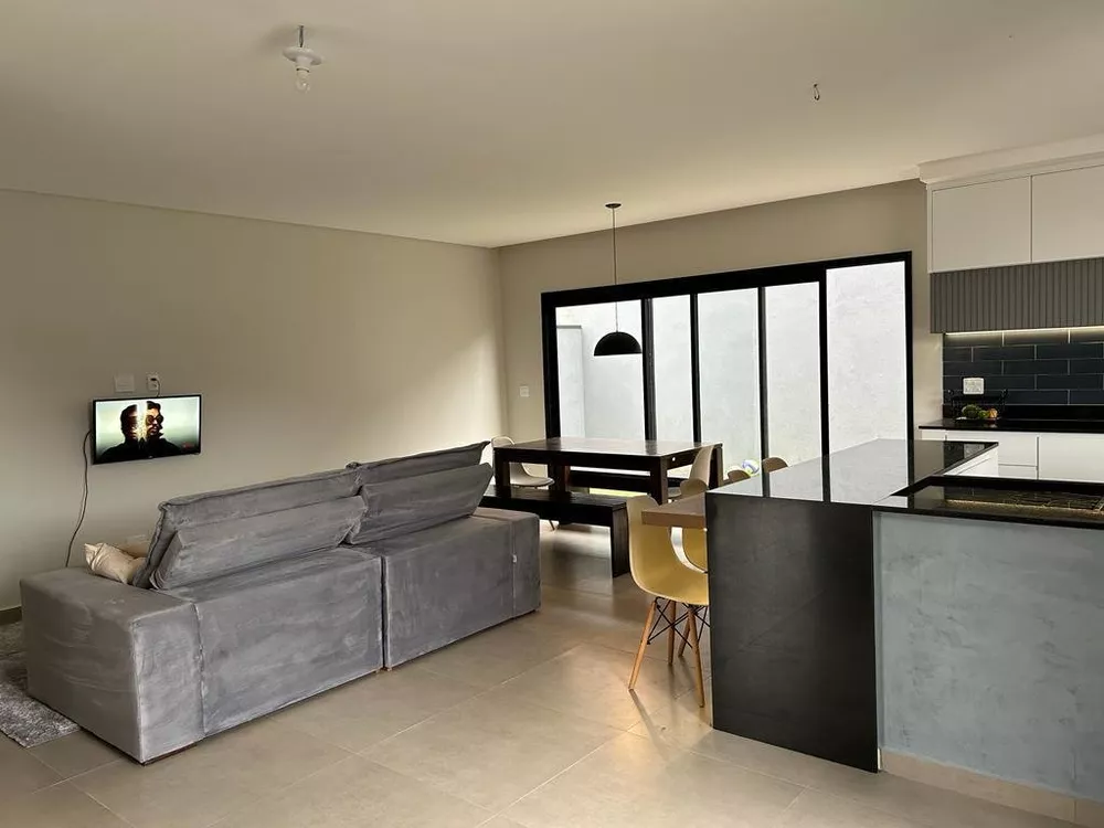 Sobrado, 4 quartos, 210 m² - Foto 2