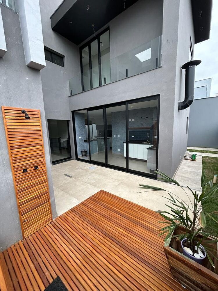 Sobrado à venda com 4 quartos, 210m² - Foto 12