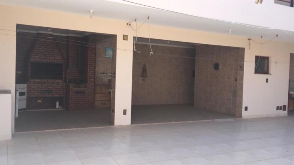 Sobrado, 6 quartos, 335 m² - Foto 2