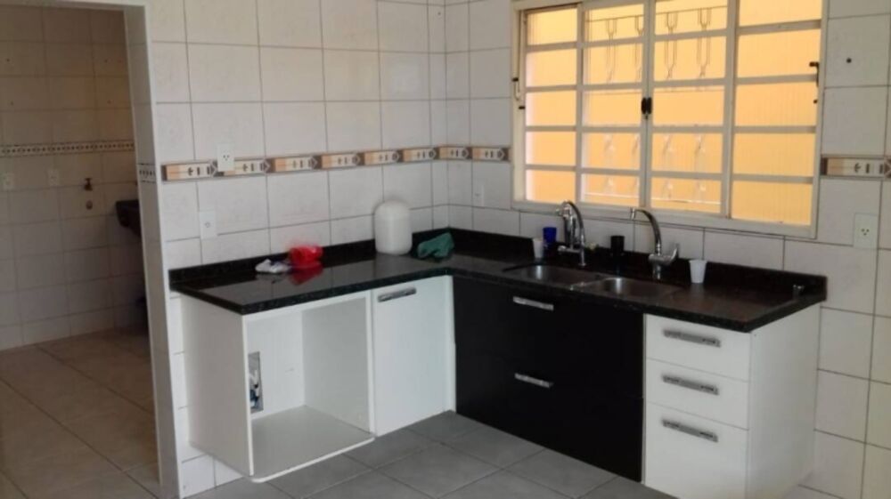 Sobrado à venda com 4 quartos, 320m² - Foto 3