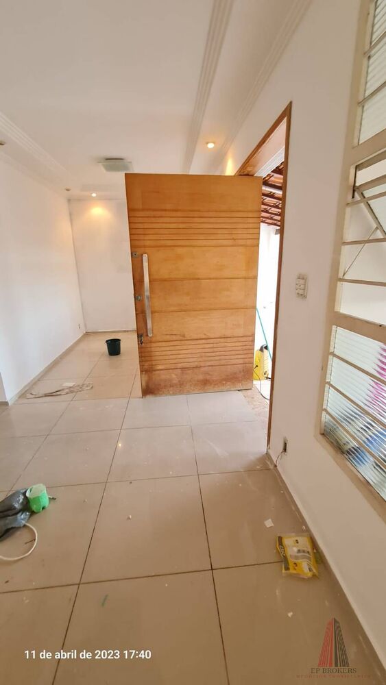 Casa, 3 quartos, 240 m² - Foto 3
