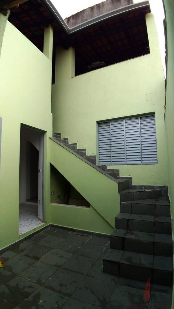 Casa à venda com 3 quartos, 170m² - Foto 3