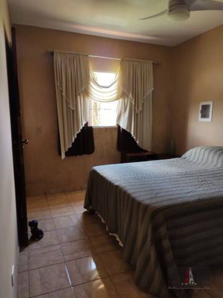 Chácara à venda com 5 quartos, 3000m² - Foto 9