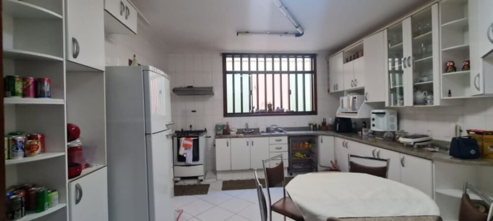 Sobrado, 3 quartos, 259 m² - Foto 6
