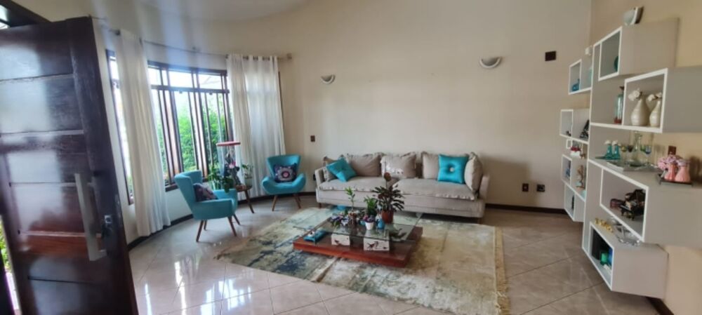 Sobrado, 3 quartos, 259 m² - Foto 1