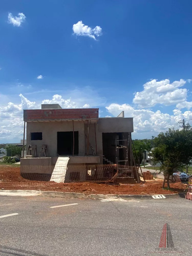 Casa de Condomínio à venda com 3 quartos, 262m² - Foto 3