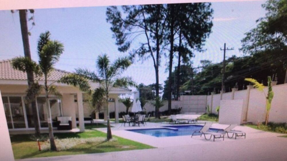 Casa à venda com 3 quartos, 160m² - Foto 1