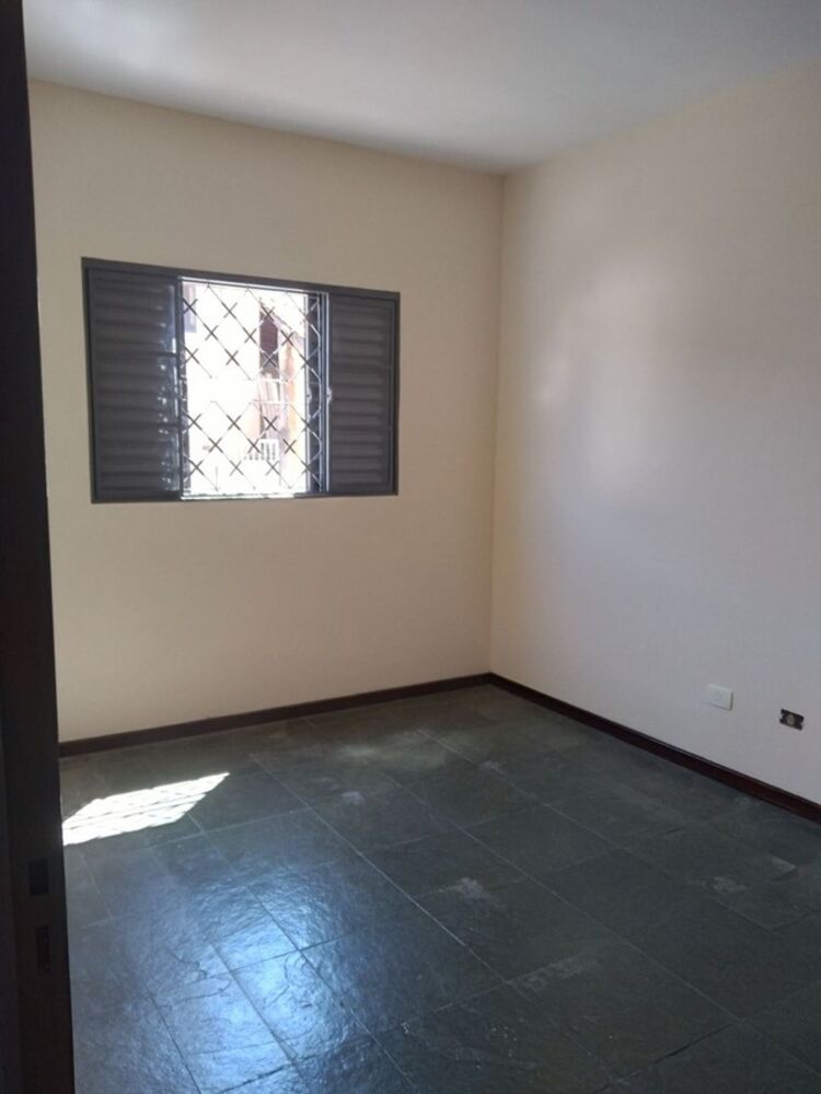 Apartamento à venda com 2 quartos, 68m² - Foto 7