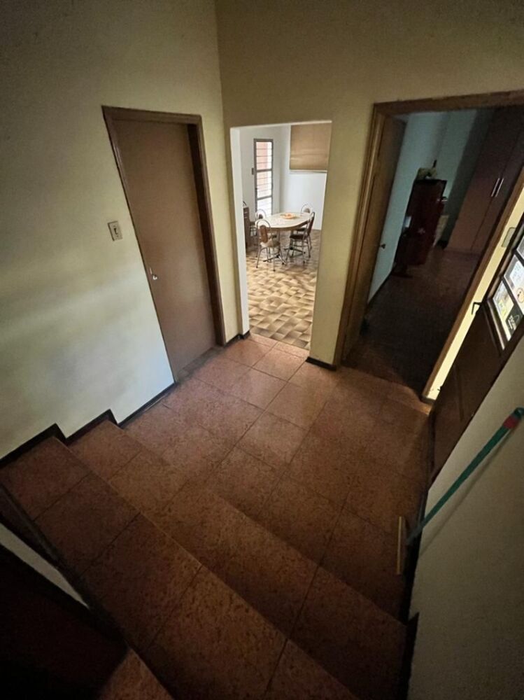 Casa de Condomínio à venda com 4 quartos, 296m² - Foto 4