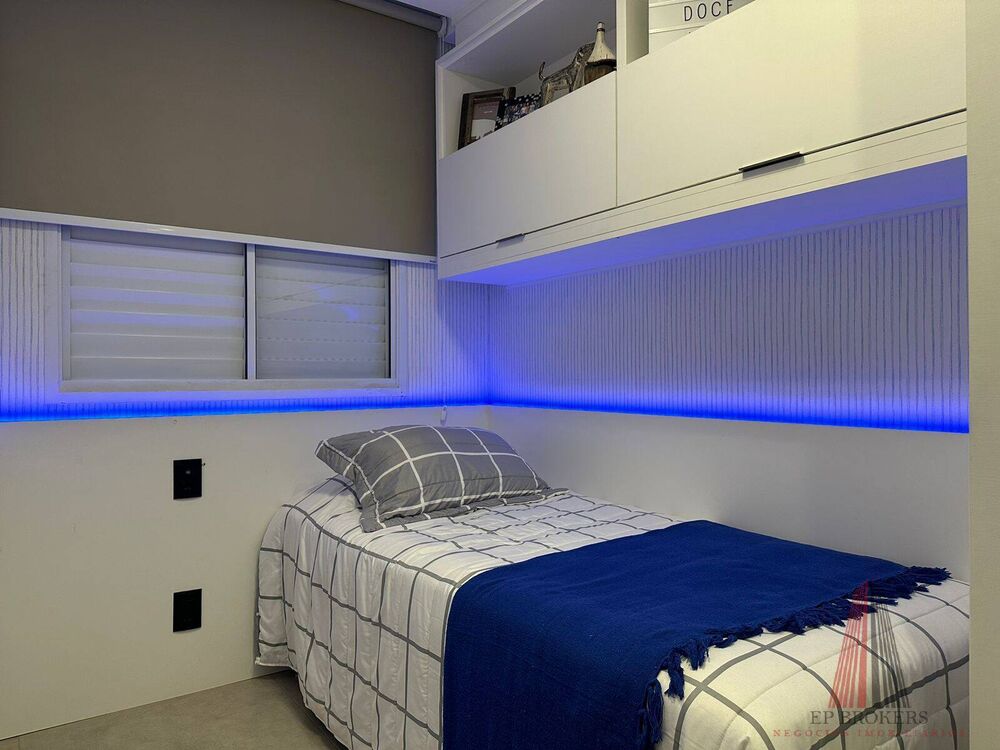Apartamento à venda com 2 quartos, 45m² - Foto 3