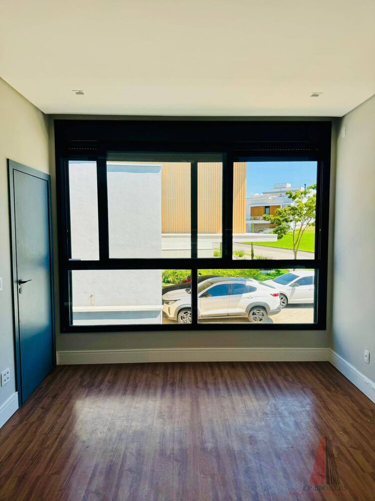 Casa à venda com 4 quartos, 355m² - Foto 5