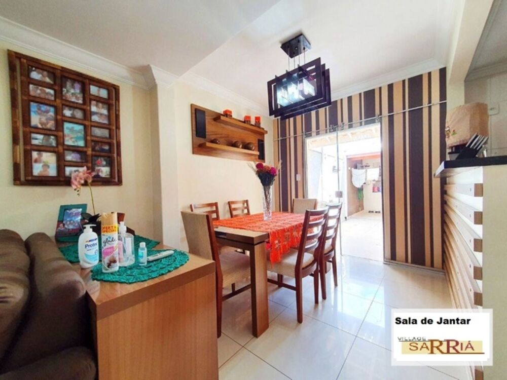 Sobrado à venda com 4 quartos, 104m² - Foto 1