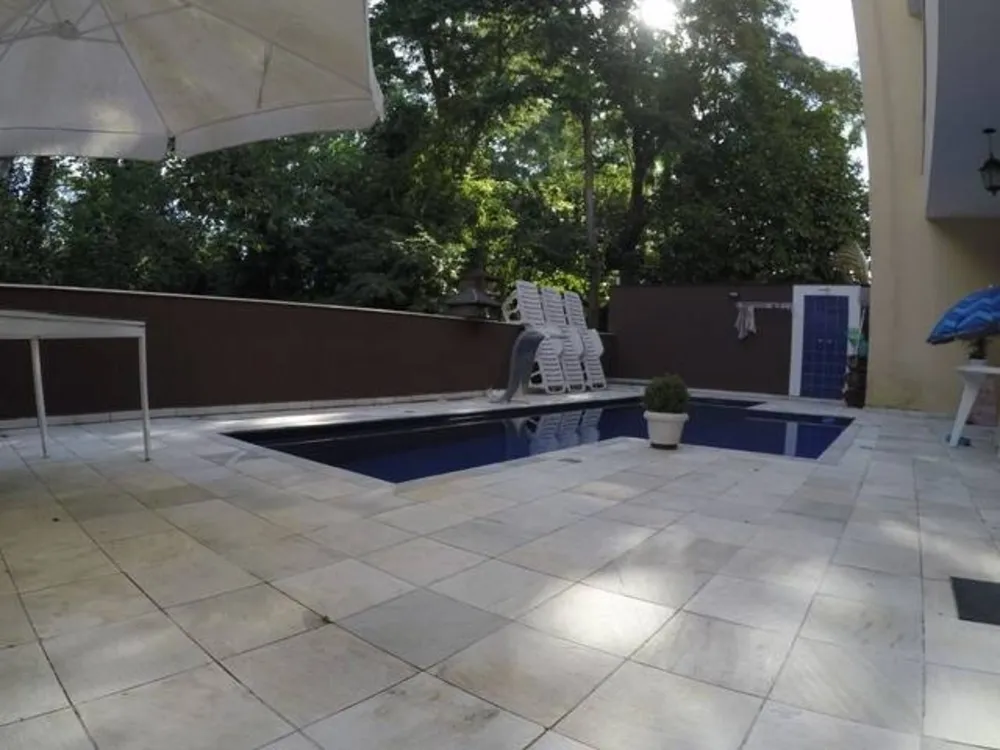 Casa, 5 quartos, 634 m² - Foto 1