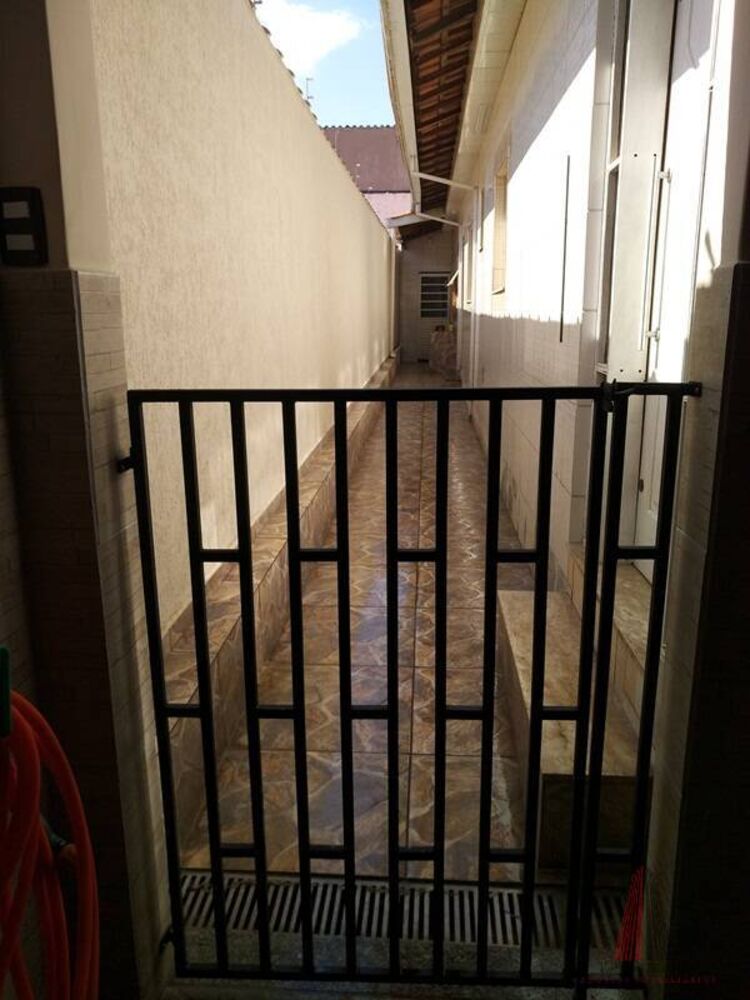 Casa à venda com 2 quartos, 105m² - Foto 6
