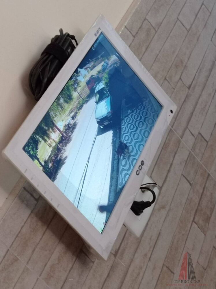 Casa à venda com 2 quartos, 105m² - Foto 3