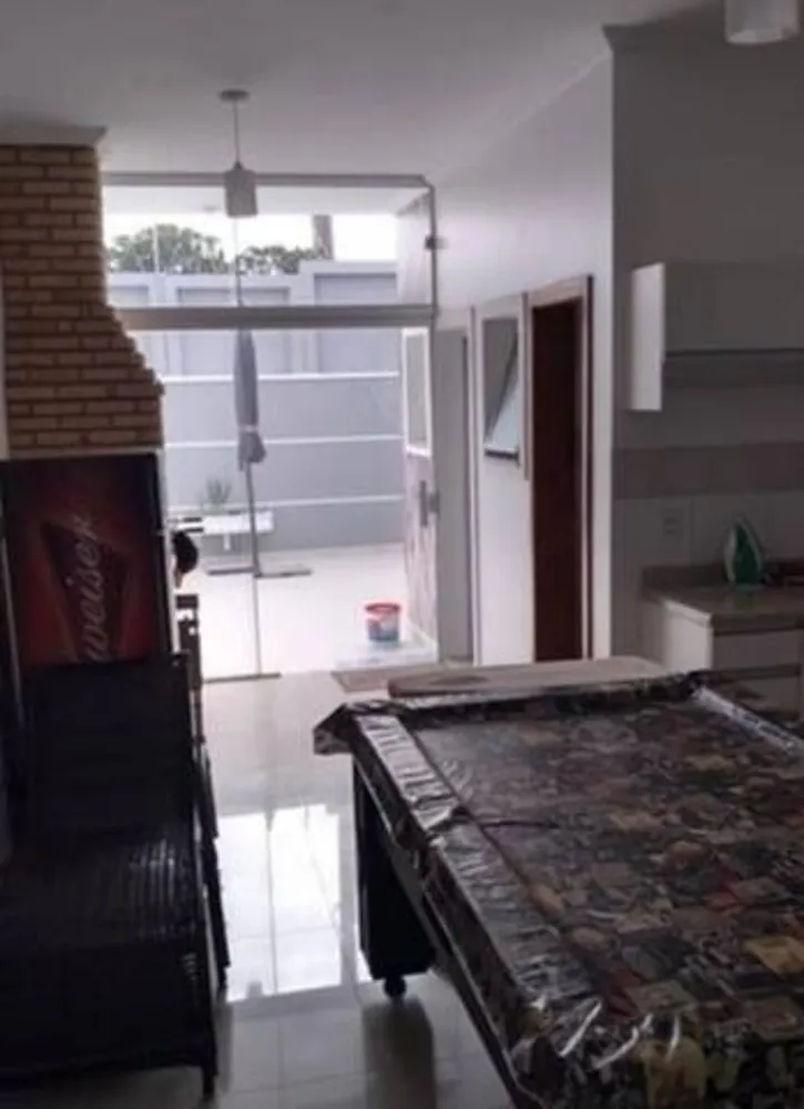 Casa, 3 quartos, 300 m² - Foto 1