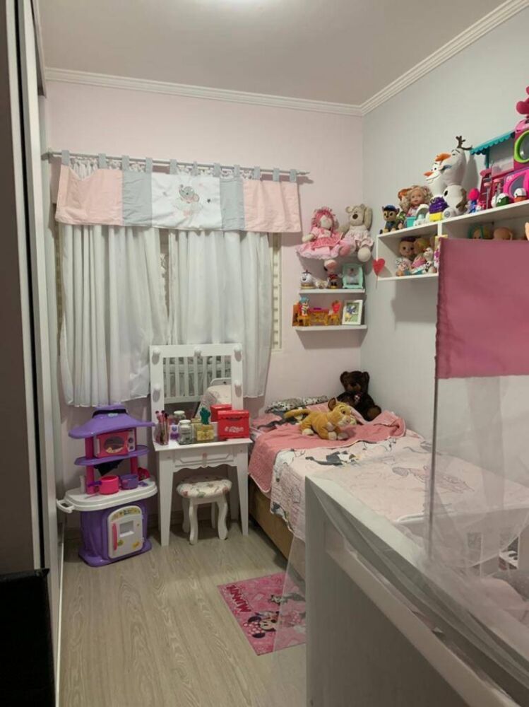 Casa à venda com 3 quartos, 147m² - Foto 2