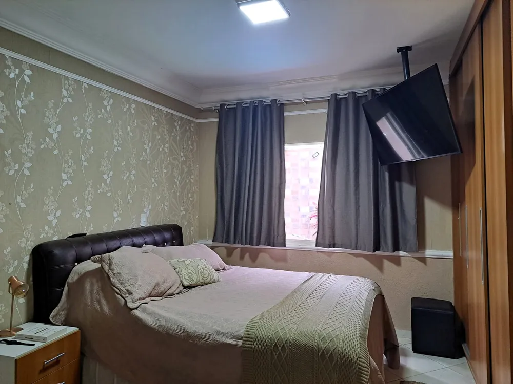 Casa, 3 quartos, 230 m² - Foto 6