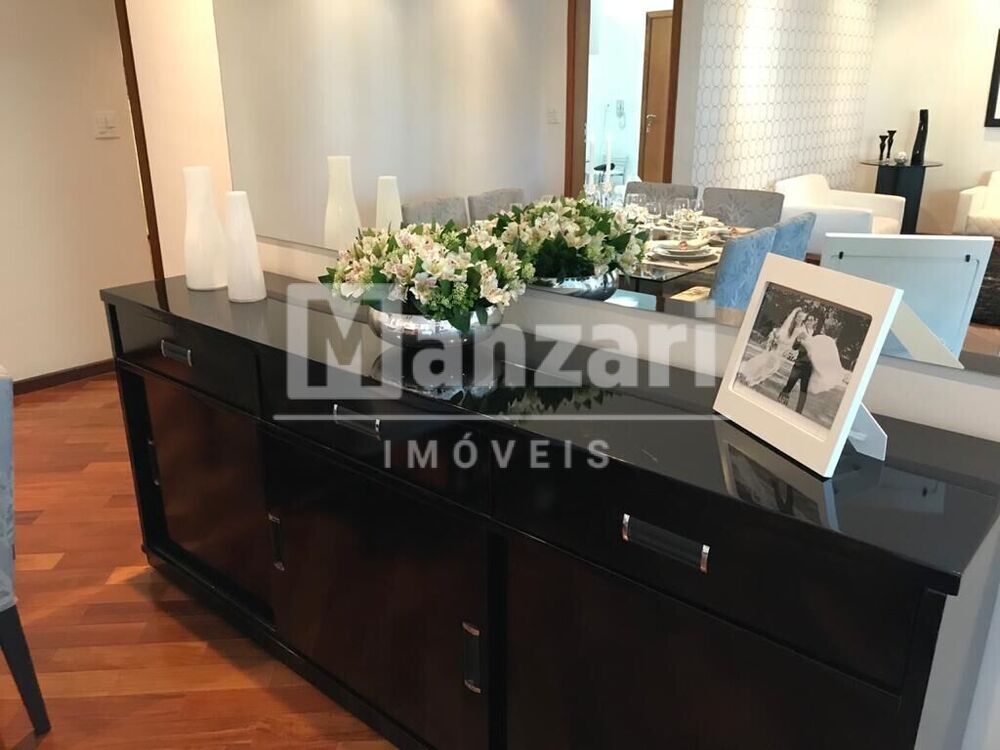 Apartamento à venda com 3 quartos, 155m² - Foto 3