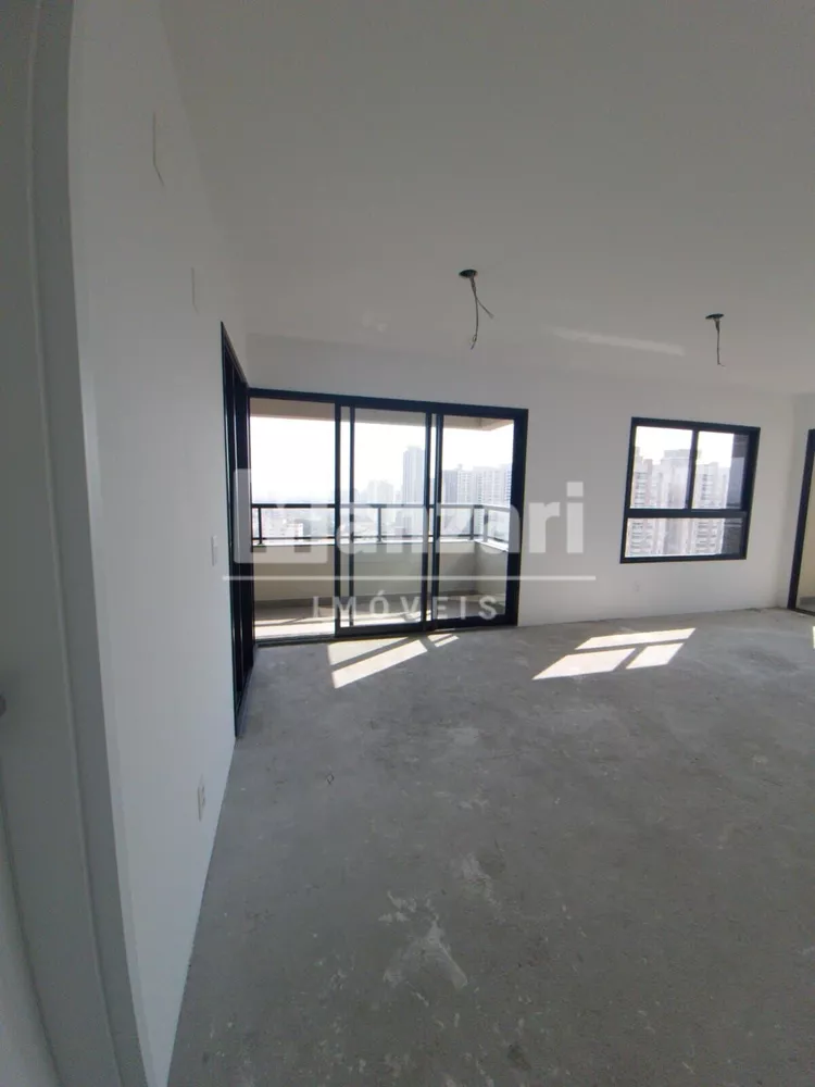 Apartamento à venda com 3 quartos, 161m² - Foto 3