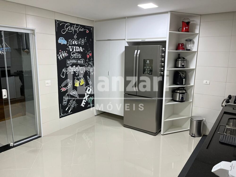 Sobrado à venda com 3 quartos, 301m² - Foto 8