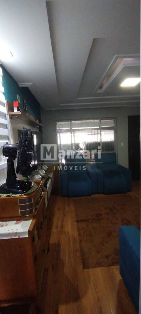 Sobrado à venda com 3 quartos, 213m² - Foto 1
