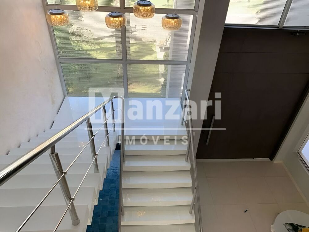 Casa, 6 quartos, 642 m² - Foto 1