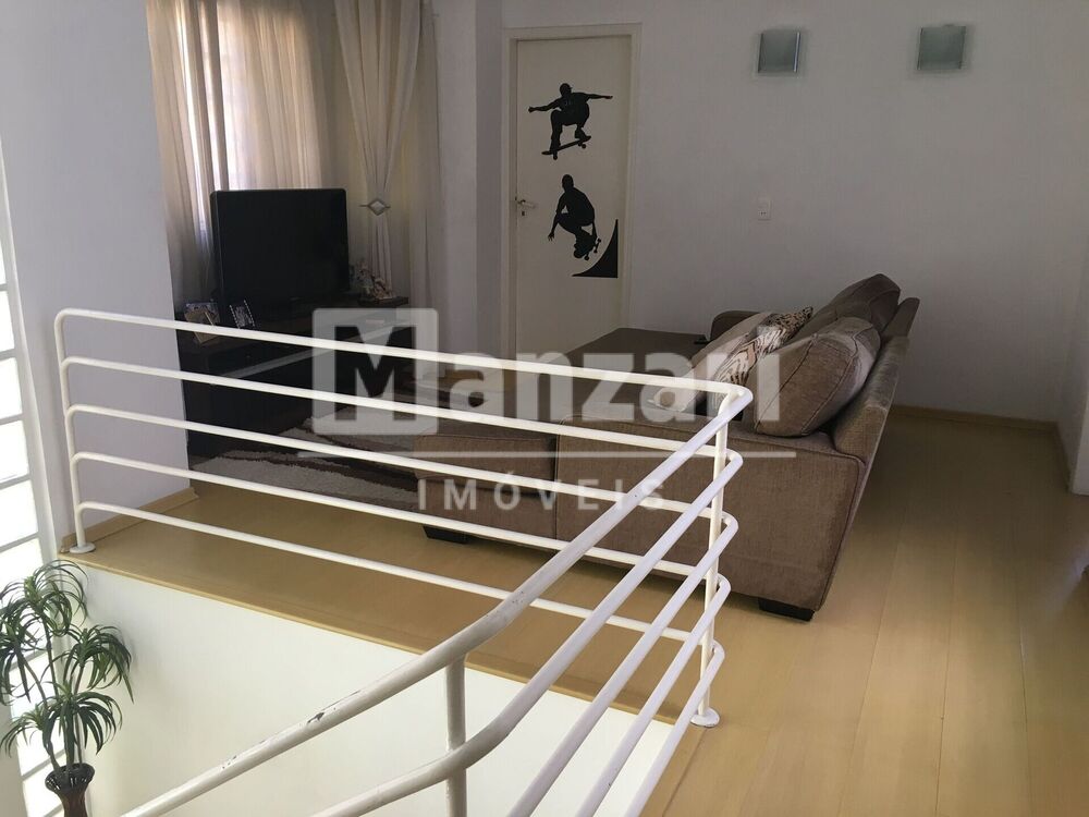 Sobrado, 3 quartos, 400 m² - Foto 4