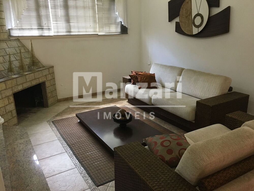 Sobrado, 3 quartos, 400 m² - Foto 1