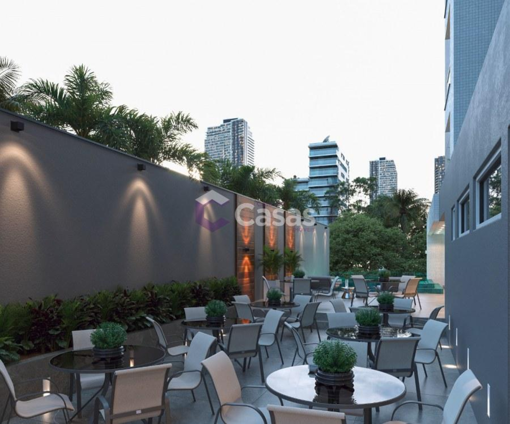Apartamento à venda com 2 quartos, 75m² - Foto 2