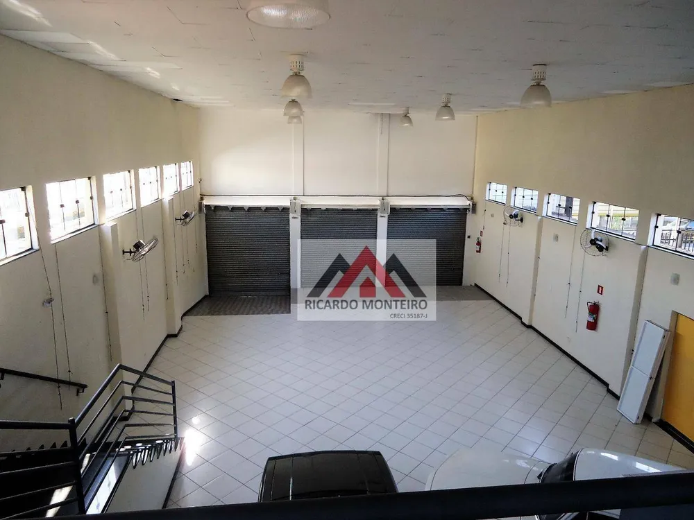Loja-Salão, 1438 m² - Foto 1