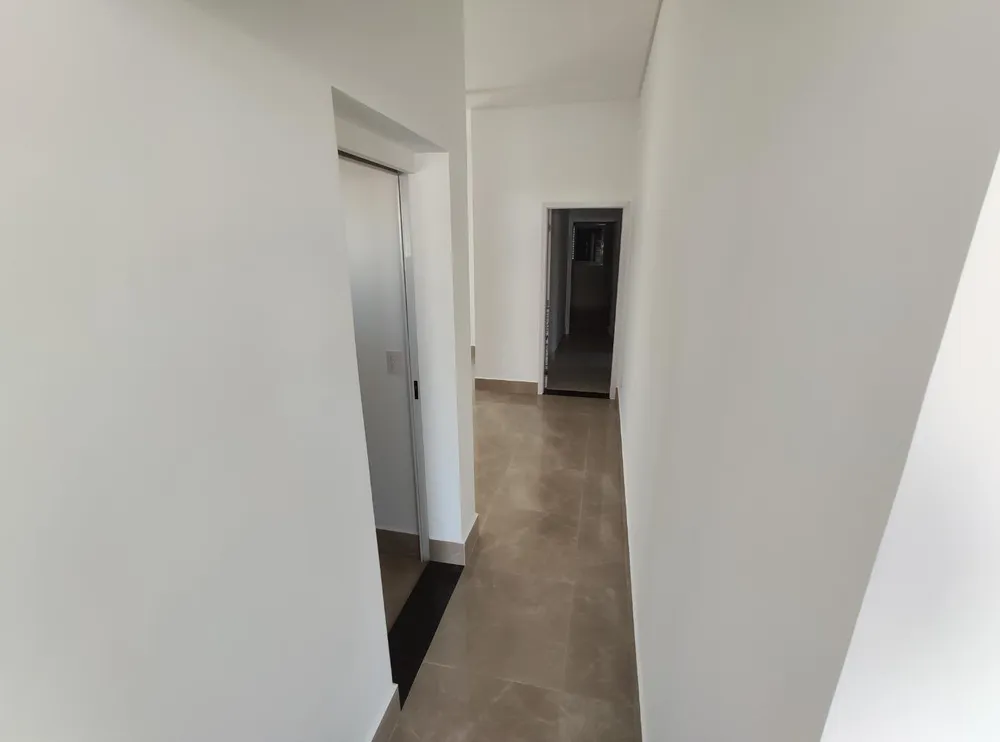 Casa, 3 quartos, 181 m² - Foto 3