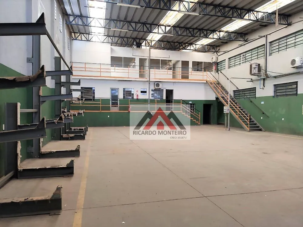 Depósito-Galpão, 600 m² - Foto 1