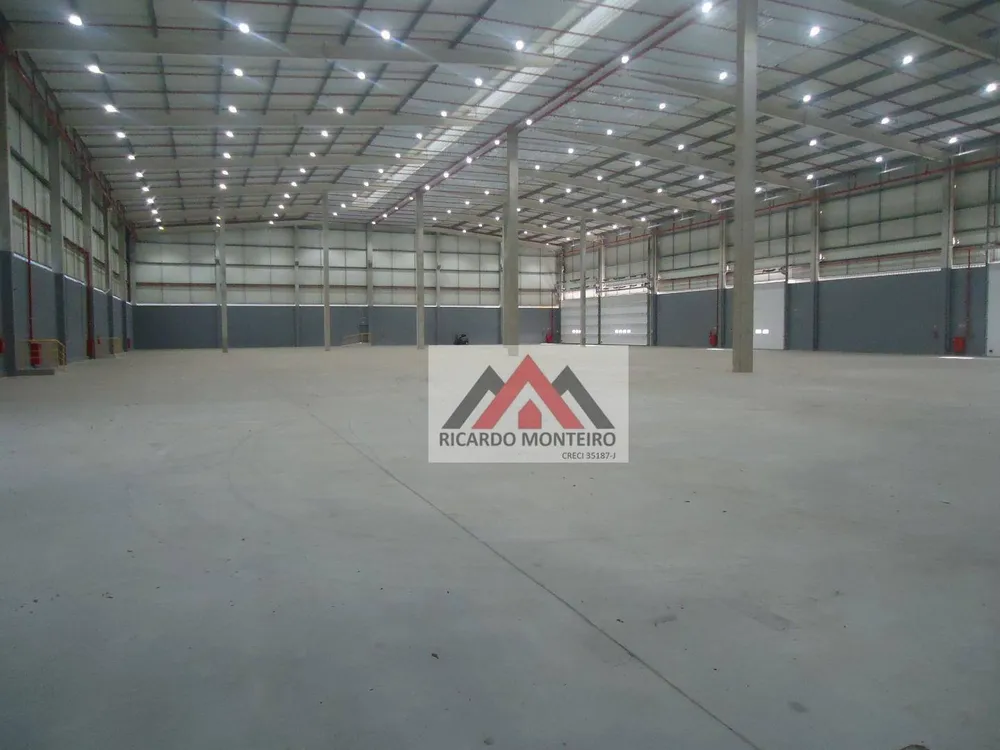 Depósito-Galpão, 4600 m² - Foto 1
