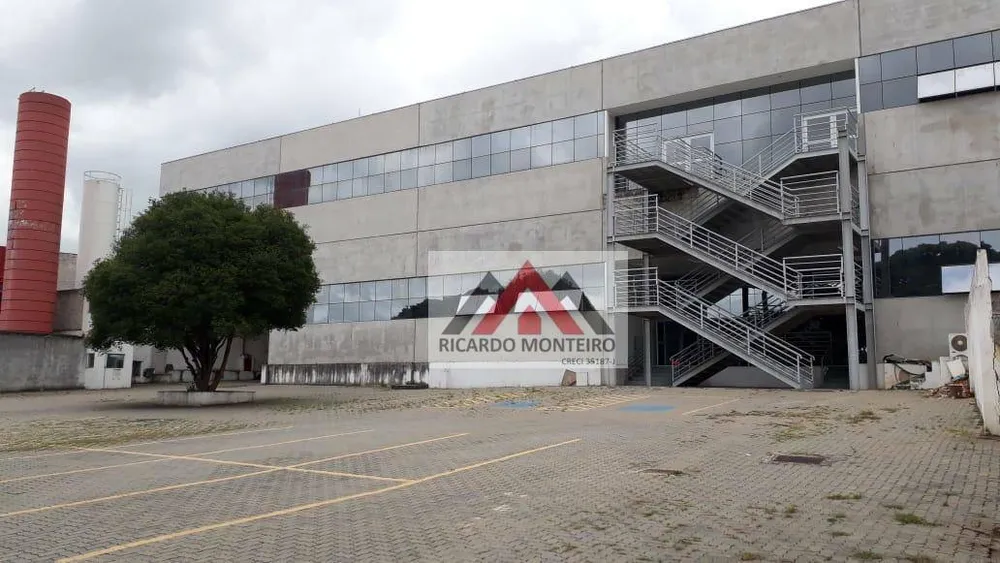 Loja-Salão, 3840 m² - Foto 1
