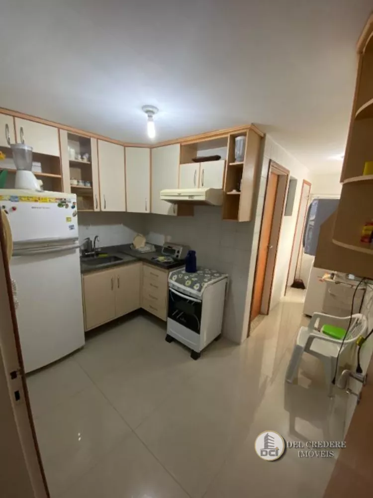 Apartamento à venda com 3 quartos, 80m² - Foto 4