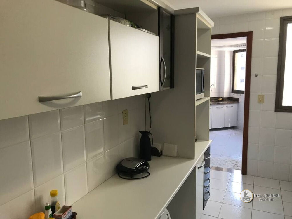 Apartamento à venda com 3 quartos, 120m² - Foto 17