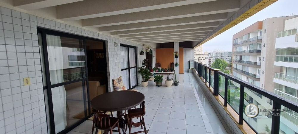 Cobertura à venda com 3 quartos, 357m² - Foto 1