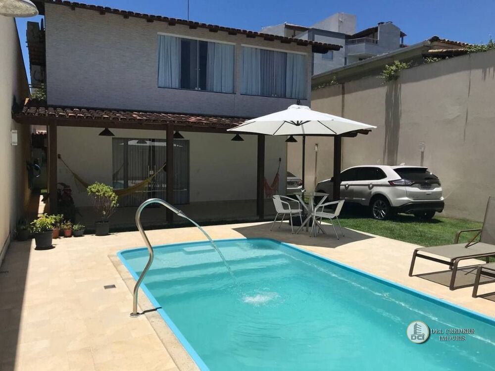 Casa à venda com 3 quartos, 280m² - Foto 2