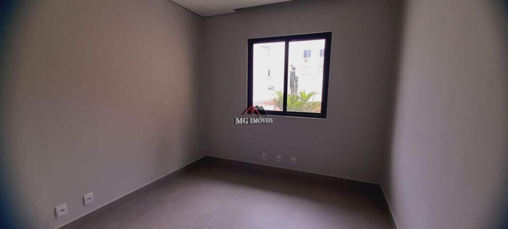 Casa, 3 quartos, 275 m² - Foto 15
