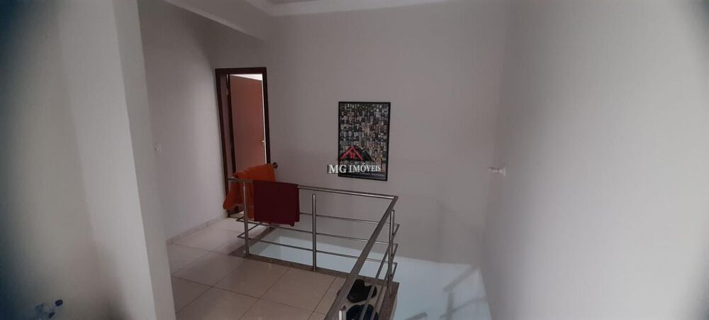 Cobertura à venda com 4 quartos, 166m² - Foto 1