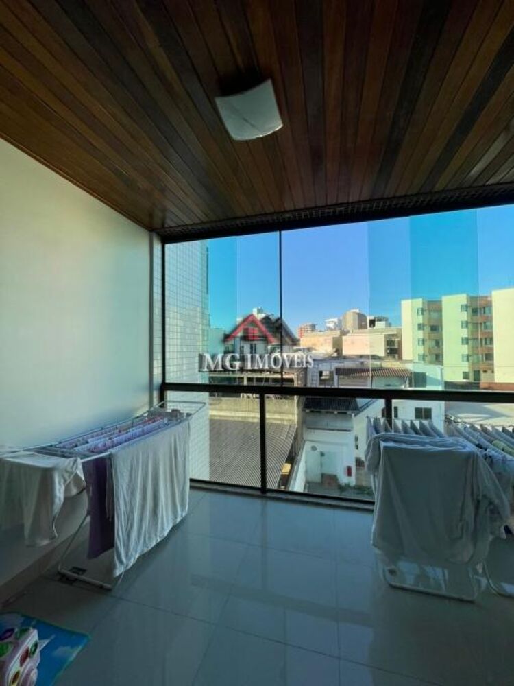 Apartamento à venda com 3 quartos, 128m² - Foto 3