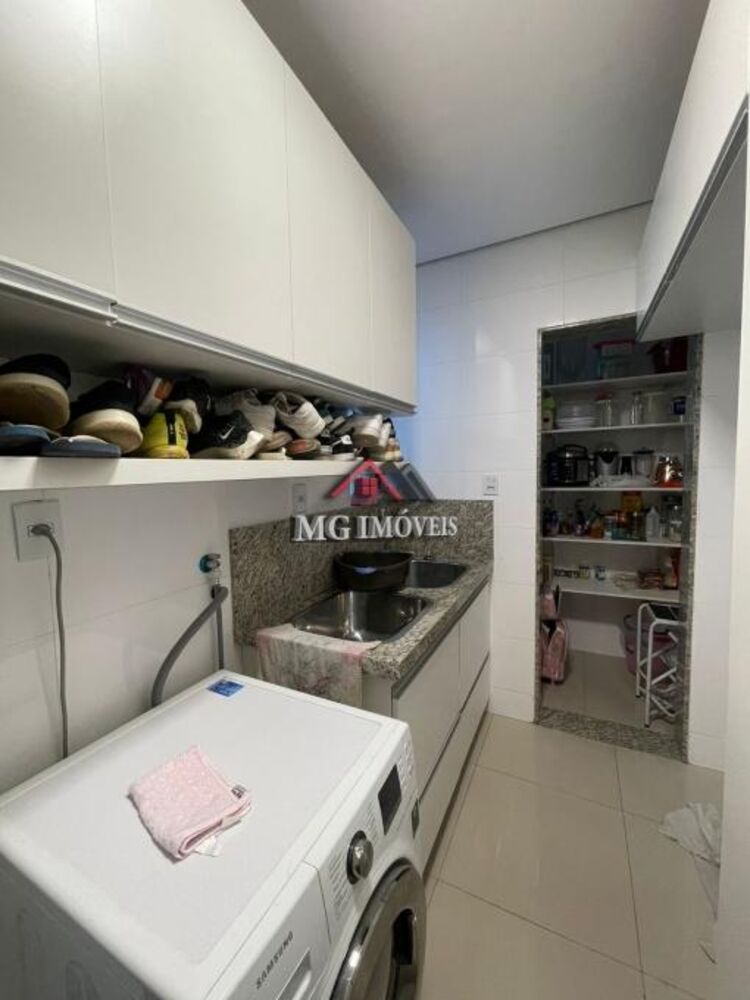 Apartamento à venda com 3 quartos, 128m² - Foto 4