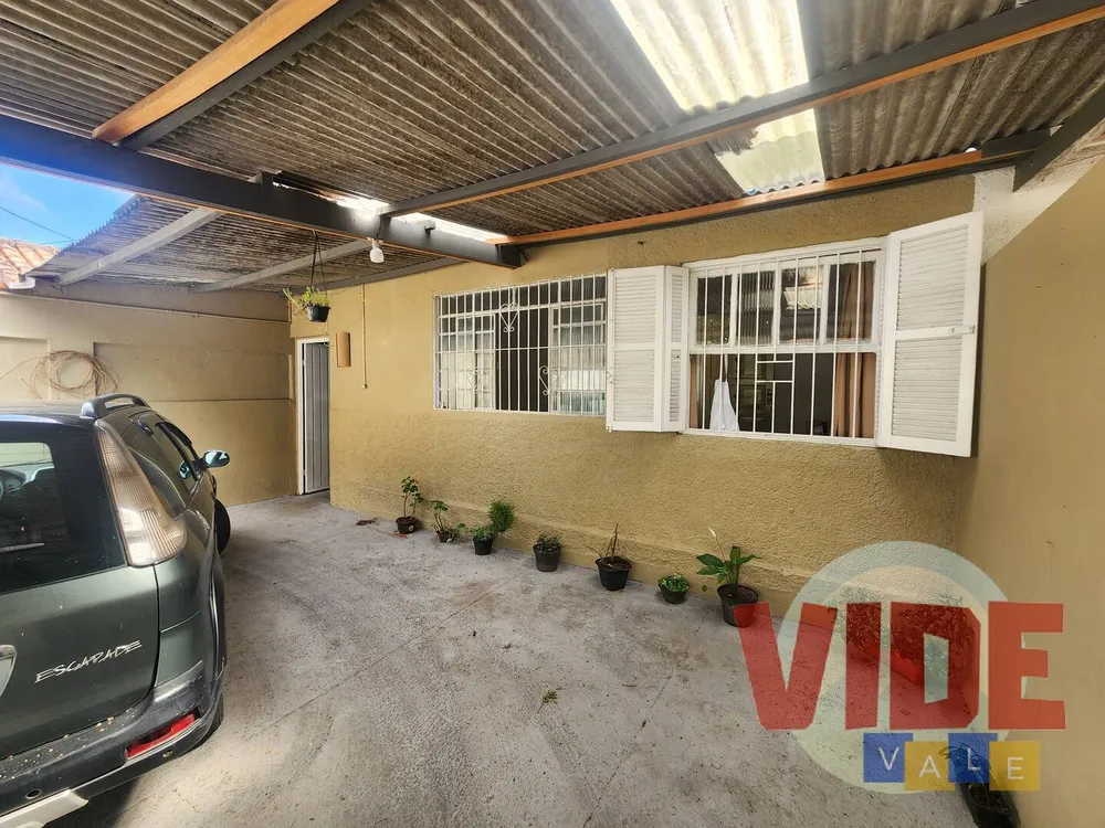 Casa, 6 quartos, 115 m² - Foto 2