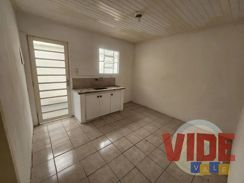Casa, 6 quartos, 115 m² - Foto 5