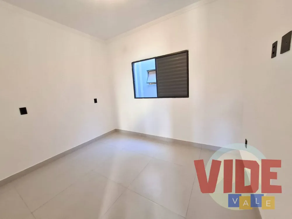 Casa, 3 quartos, 200 m² - Foto 1