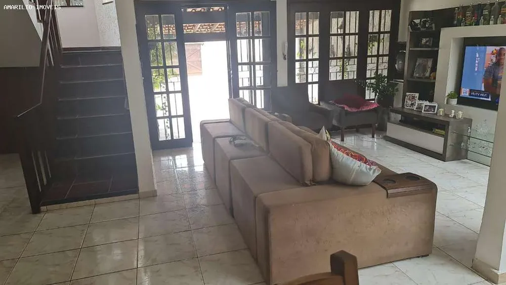 Casa, 4 quartos, 197 m² - Foto 2