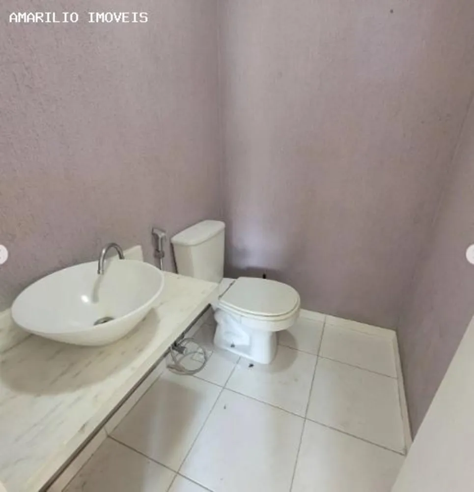 Casa, 4 quartos, 210 m² - Foto 1