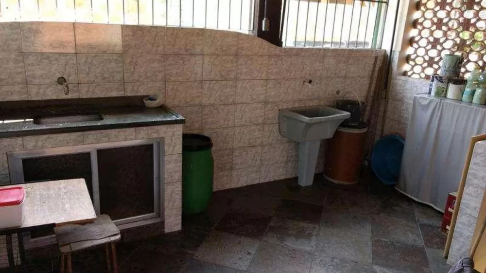 Casa, 2 quartos, 80 m² - Foto 1